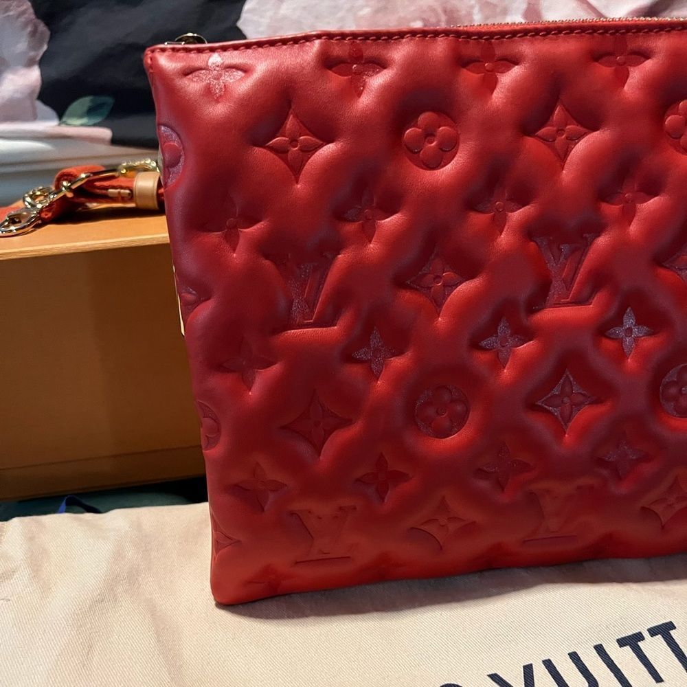 Louis Vuitton COUSSIN PM ROUGE - Picture 2 of 14